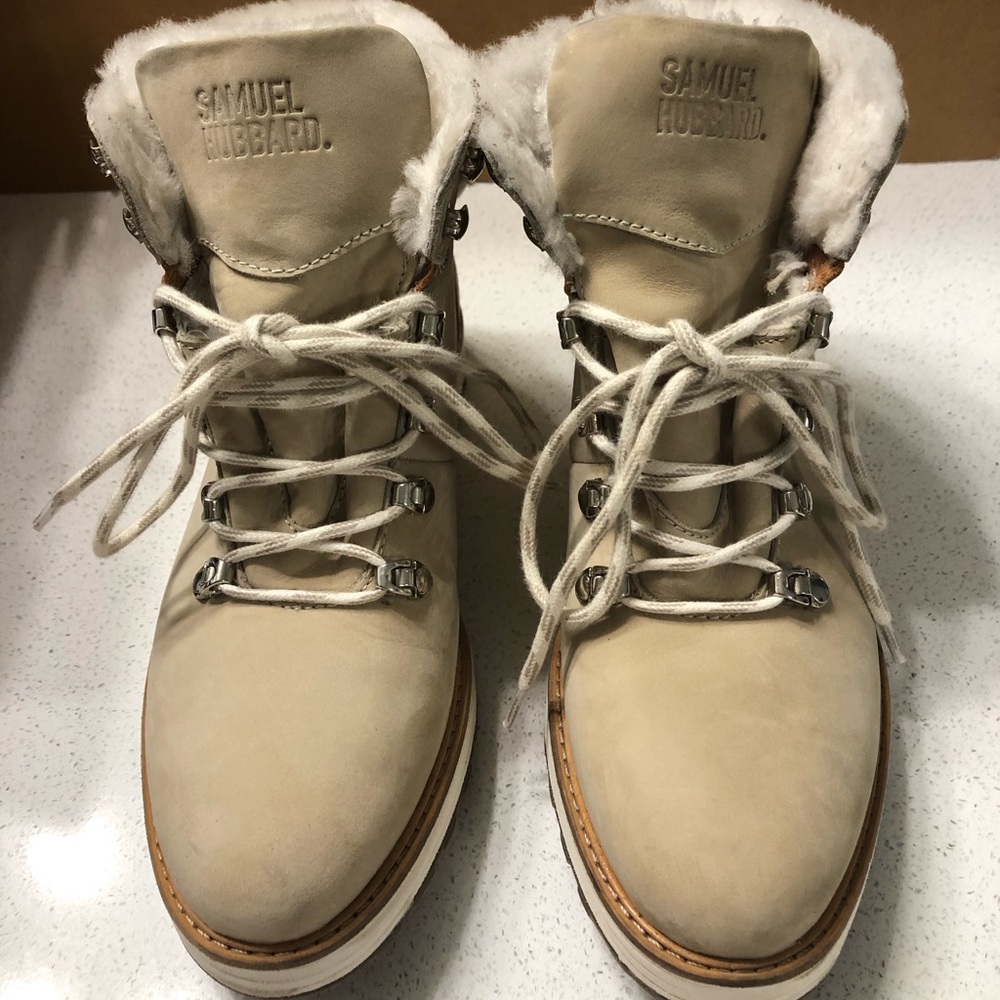 Samuel Hubbard Women's 7.5M Shear Alpine Shearling Lined Boot White Nubuck 1171